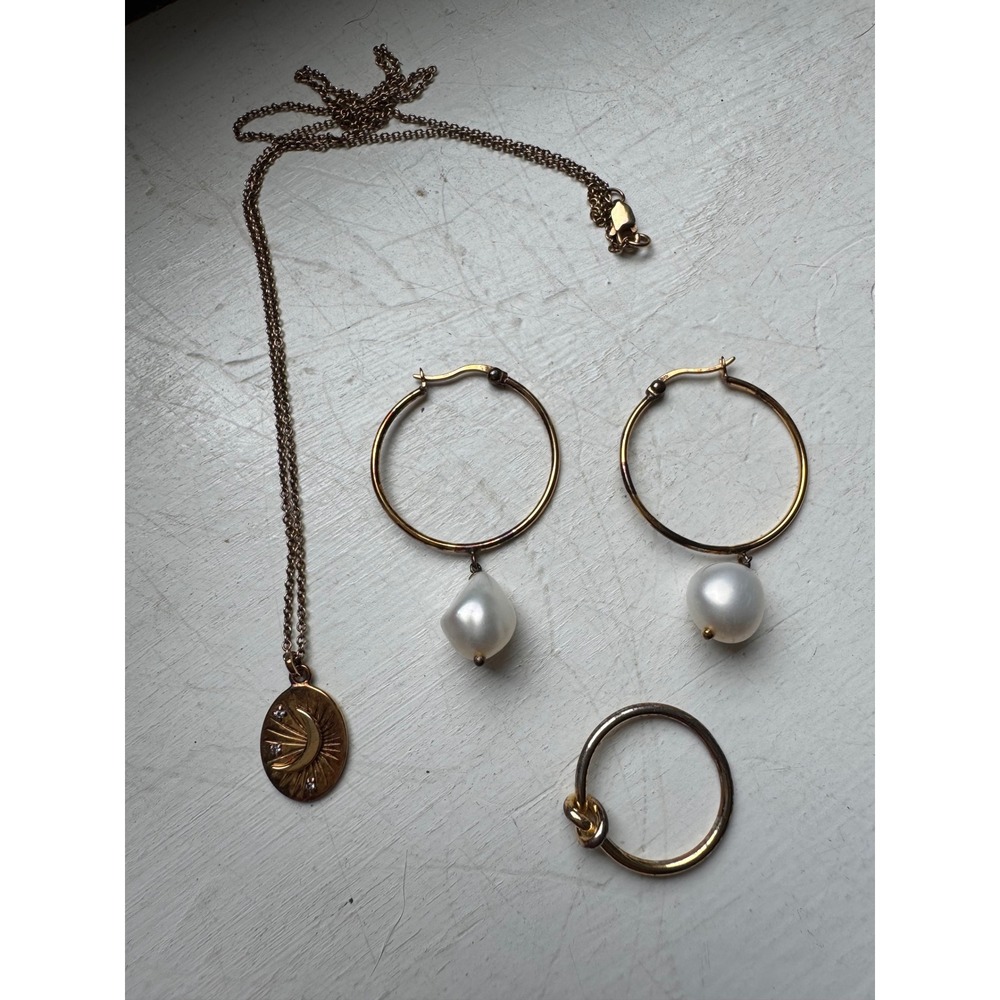 Mejuri‎ Pendant Necklace Pearl Hoop Earrings Linjer Twist Ring 14k Vermeil